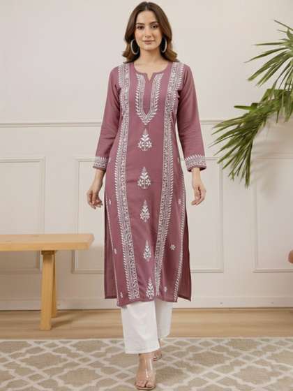 Aaghnya Ethnic
                        Motifs Embroidered V-Neck Chikankari Chikankari
                        Kurti