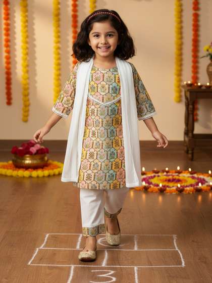Desi Soota Girls Floral
                    Printed Kurti with Pyjamas & With Dupatta