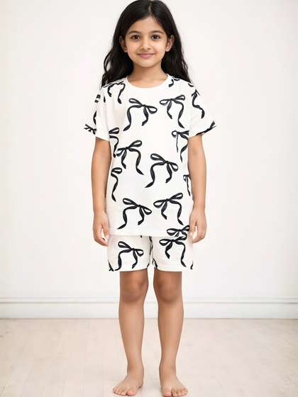 Anthrilo Kids Girls
                    Pretty Bow Print Round Neck Pure Cotton Night Suit
                    Set