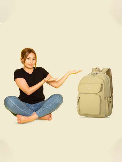 Tinytot Unisex Kids
                    Brand Logo Backpack