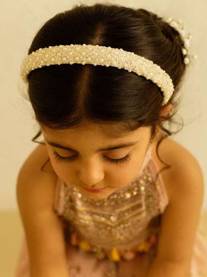 Choko Girls White Pearl
                    Embellished Padded Hair Band