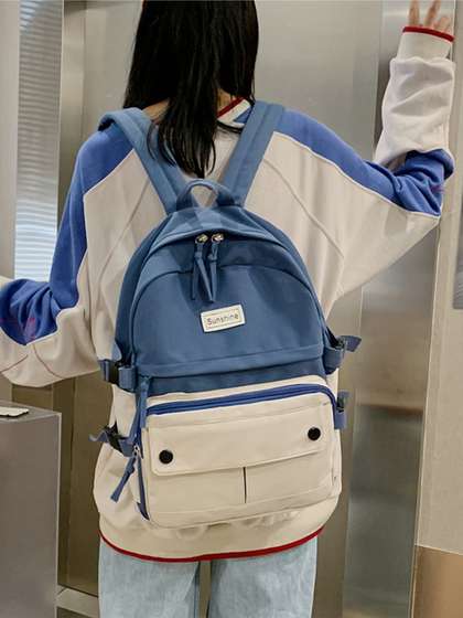 Tinytot Unisex Kids
                    Colourblocked Backpack