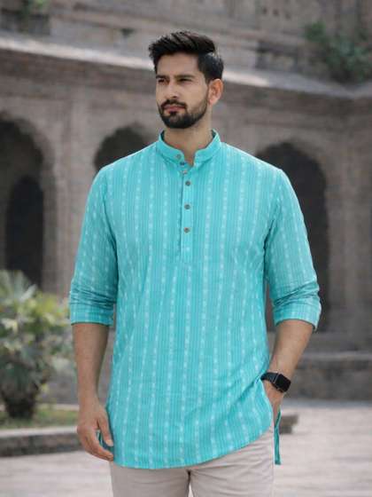 LADSLOOM Embroidered
                        Mandarin Collar Thread Work Cotton Kurta