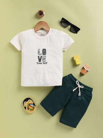Toonyport Boys Printed
                    T-shirt with Shorts