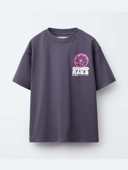 Alan Jones Boys Graphic
                    Printed Round Neck Drop-Shoulder Sleeves Oversized
                    Tshirt