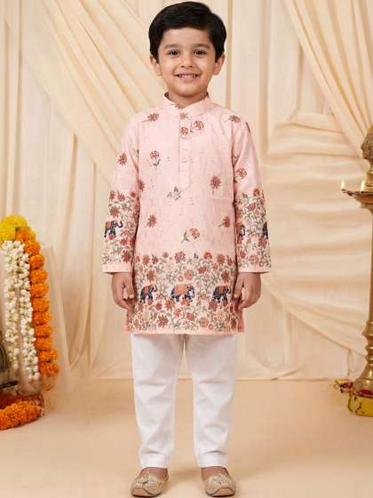 BT DEZINES Boys Ethnic
                    Motifs Embroidered Regular Sequinned Kurta with
                    Trousers