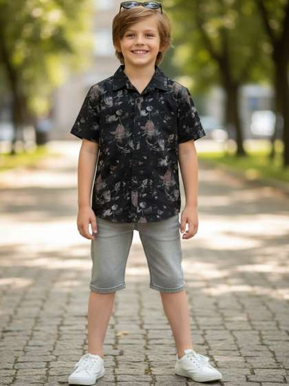 V-Mart Boys Floral
                    Printed Casual Shirt