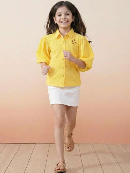 YK Girls Textured Design
                    with Appliqu Puff Sleeves Shirt Top