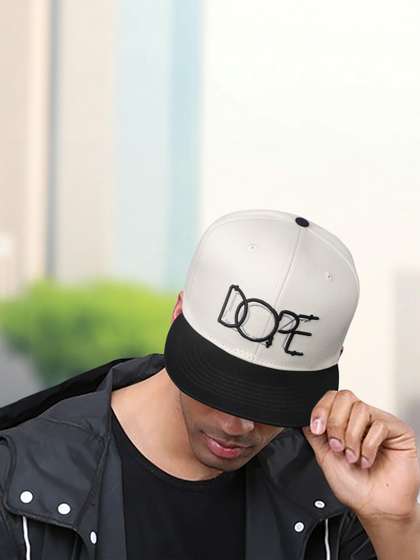 Vritraz Men Embroidered
                    Snapback Cap