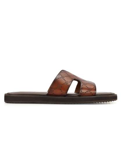 ROSSO BRUNELLO Men
                        Fashion Flats