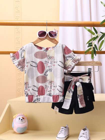 NUTTY BUTTY Girls
                        Printed Top with Shorts