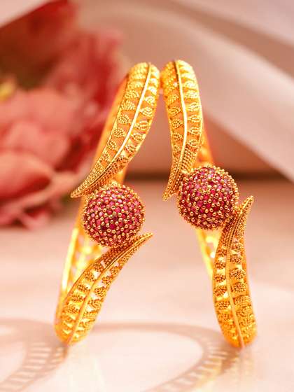 Rubans Set of 2 18K
                        Gold Plated Ruby Red Studded Geru Polish
                        Traditional Bangles