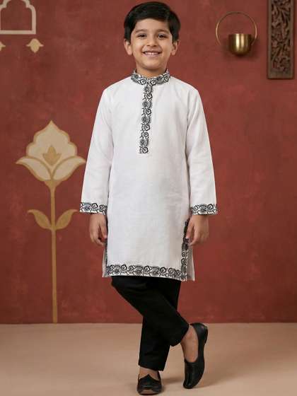 Cae Boys Ethnic Motifs
                    Embroidered Regular Thread Work Kurta with Pyjamas