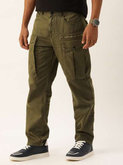 Bene Kleed Men Olive
                        solid Relaxed Cotton Cargos Trousers