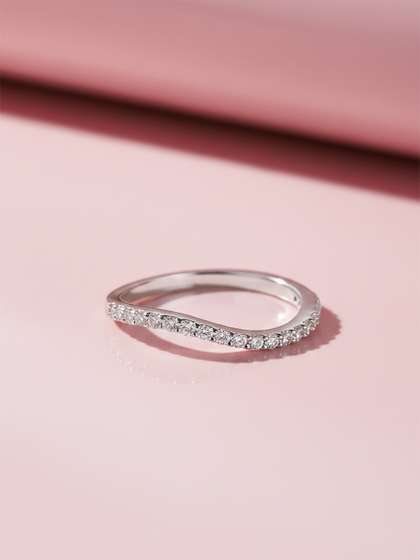 MAEJOY Halo Lab
                          grown diamond 92.5 Sterling Silver 18KT
                          Rhodium plated stack ring