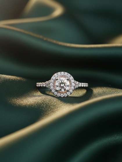 MAEJOY Solitaire
                        with Halo Lab grown Diamond 92.5 Sterling Silver
                        18KT Rhodium Plated Ring