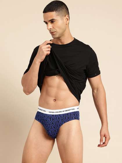 United Colors of
                          Benetton Men Seamless Brand Logo Printed
                          Briefs