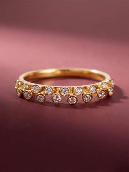 MAEJOY Eternity band
                        Lab grown diamond 92.5 Sterling Silver 18KT
                        Rhodium plated stack ring