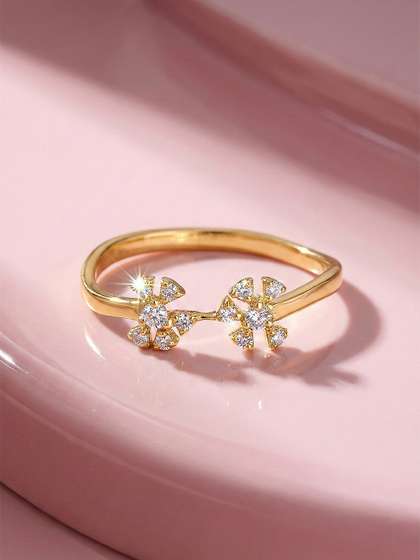 MAEJOY Women Floral
                        Lab grown diamond 92.5 Sterling Silver 18KT Gold
                        plated ring