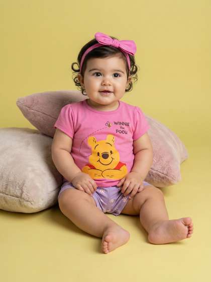 Nauti Nati Girls
                      Graphic Printed Round Neck Top With Shorts