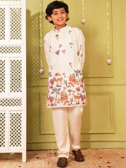 Aj DEZInES Boys Ethnic
                    Motifs Printed Regular Chikankari Kurta with
                    Pyjamas