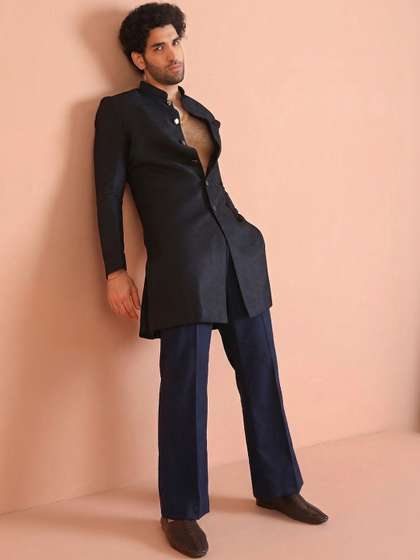 KISAH Geometric
                        Woven Design Mandarin Collar Sherwani With Wide
                        Leg Trouser