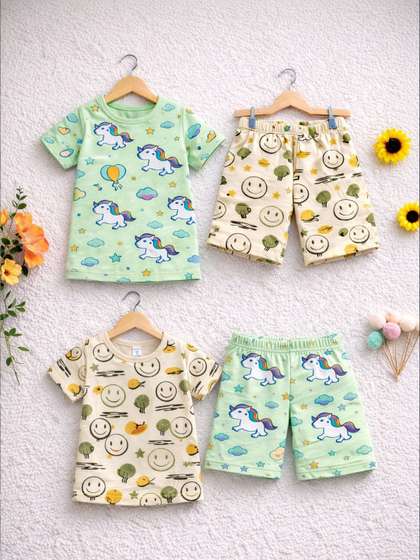 INDIA FASHION FAB Unisex
                    Kids Printed T-shirt with Shorts