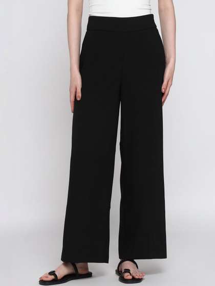 COVER STORY Women
                        High-Rise Zip Trousers