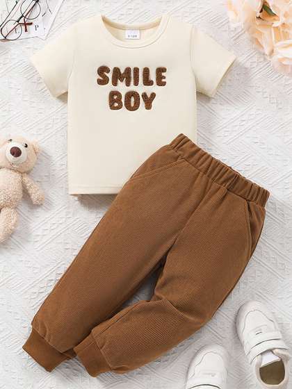 Hopscotch Boys Printed
                    T-shirt with Trousers