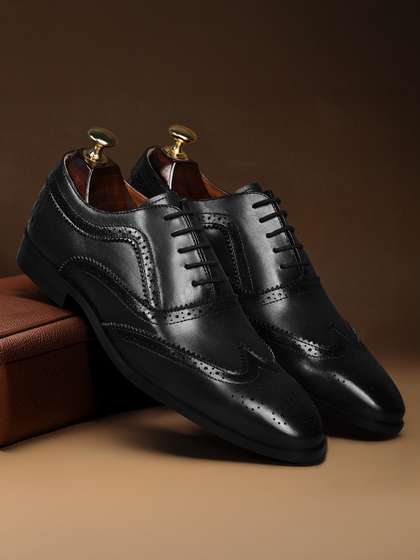 LOUIS STITCH Jet
                        Black Italian Crust Leather Formal Brogues