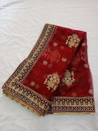 VEER LABDHI Ethnic
                        Motifs Embroidered Art Silk Dupatta with Zari