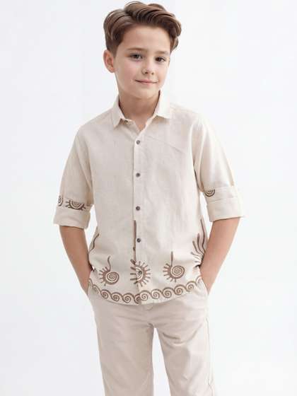 BEARSOUL Boys Classic
                    Printed Casual Shirt