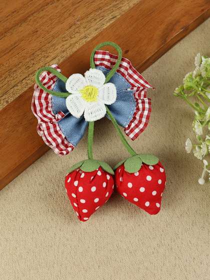 Asthetika Kids Girls
                      Embellished Fashion