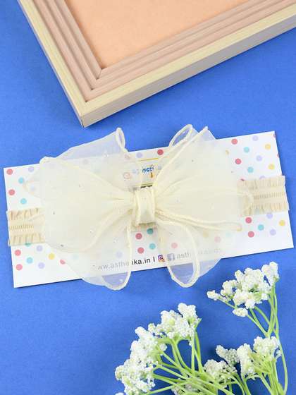 Asthetika Kids Girls
                    Embellished Hairband