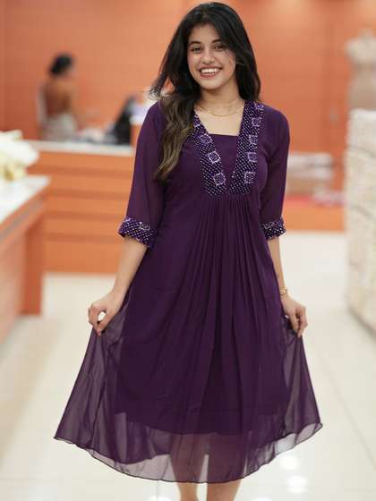 TIWESA-THE
                          TREASURE OF CREATIONTIWESA Ethnic Motifs
                          Embellished V-Neck Empire Kurti
