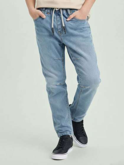 ZAB- ZEN ALPHA BETA Boys
                    Regular Fit Mid-Rise Light Fade Jeans
