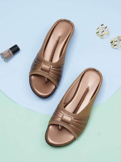 HUNYZA FOOTWEAR
                        Women Open Toe Flats with Buckles