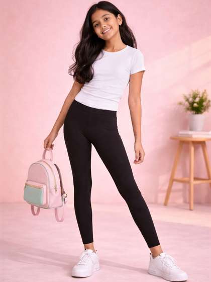 Avaasa Buy Shruthi Girls
                    Cotton Solid Ankle Length Leggings