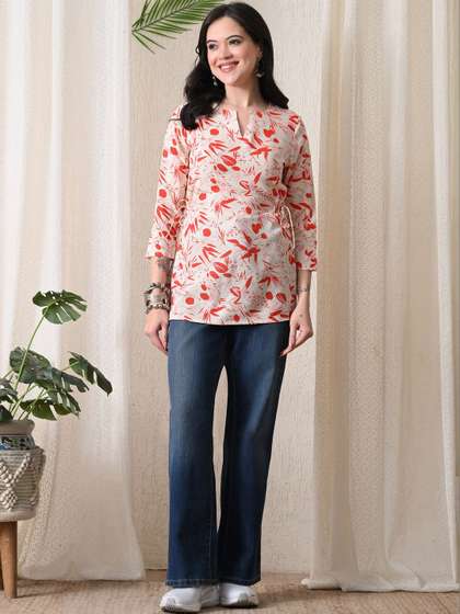 Anouk Rustic
                        Botanical Printed V-Neck Kurti