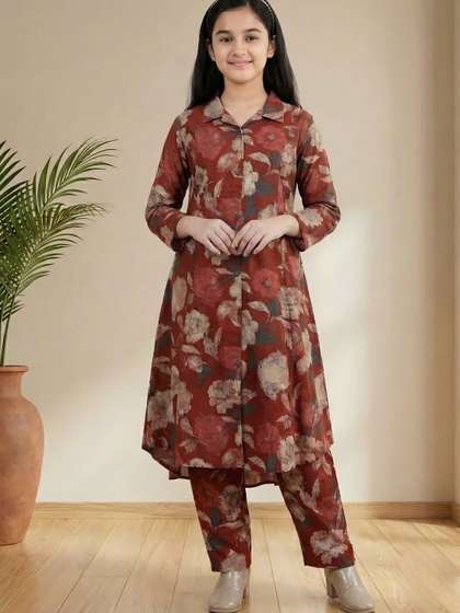 Heerkart Girls Floral
                    Printed Regular Raw Silk Kurta with Pyjamas