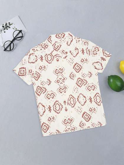 Pantaloons Junior Boys
                      Printed Casual Shirt