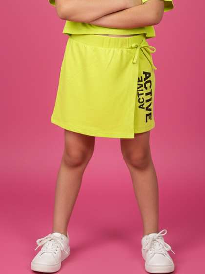 KiddoPanti Girls Pure
                    Cotton Cambric Graphic Graphic Print Others Above
                    Knee Skorts Skirt
