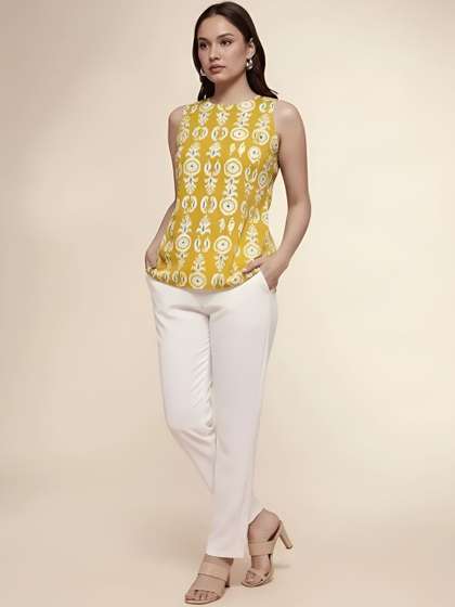 SZN Ethnic Motifs
                        Printed Pure Cotton Blend Kurti