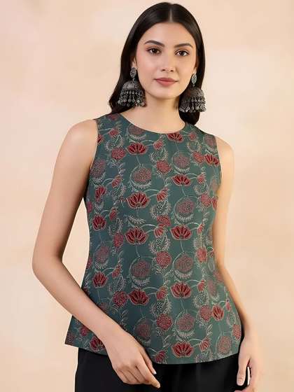 SZN Floral Printed
                        Pure Cotton Blend Kurti