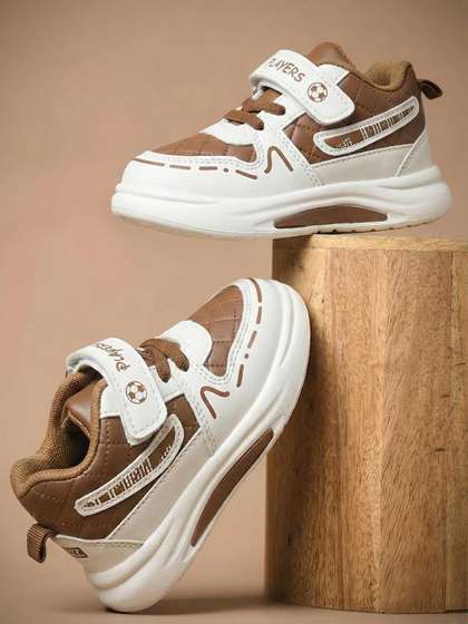 Crazyly Boys
                      Colourblocked Sneakers