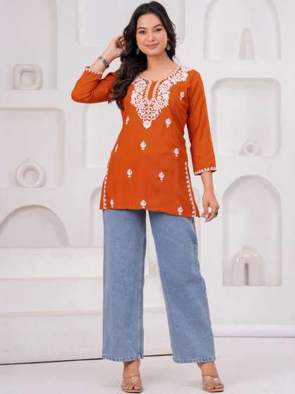 SAANVRA Ethnic
                        Motifs Embroidered V-Neck Thread Work Thread
                        Work Kurti