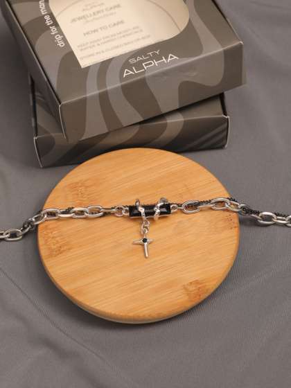 SALTY Men Stainless
                    Steel Link Bracelet