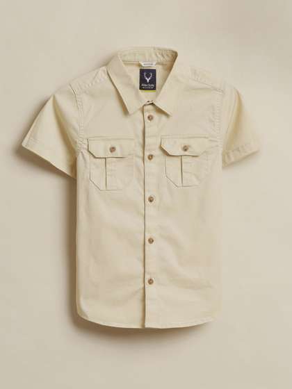 Allen Solly Junior Boys
                    Spread Collar Casual Slim FIt Shirt With Detachable
                    Hoodie