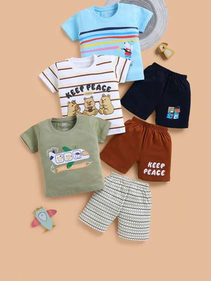 Blushh Berry Boys
                      Printed T-shirt with Shorts
