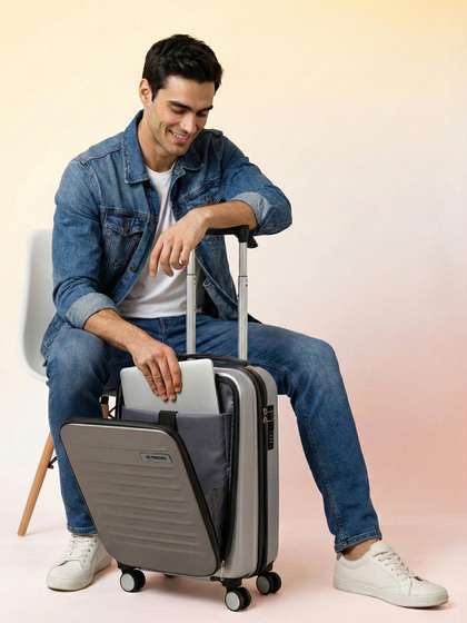 WROGN Unisex
                        Kangaroo Hard Sided Cabin Trolley